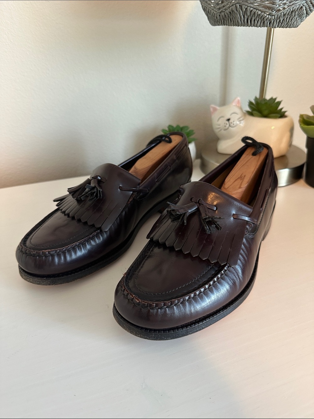 SAS Classic Men's Kiltie Tassel Loafers in Dark burgundy/oxblood (7.5 Wide)